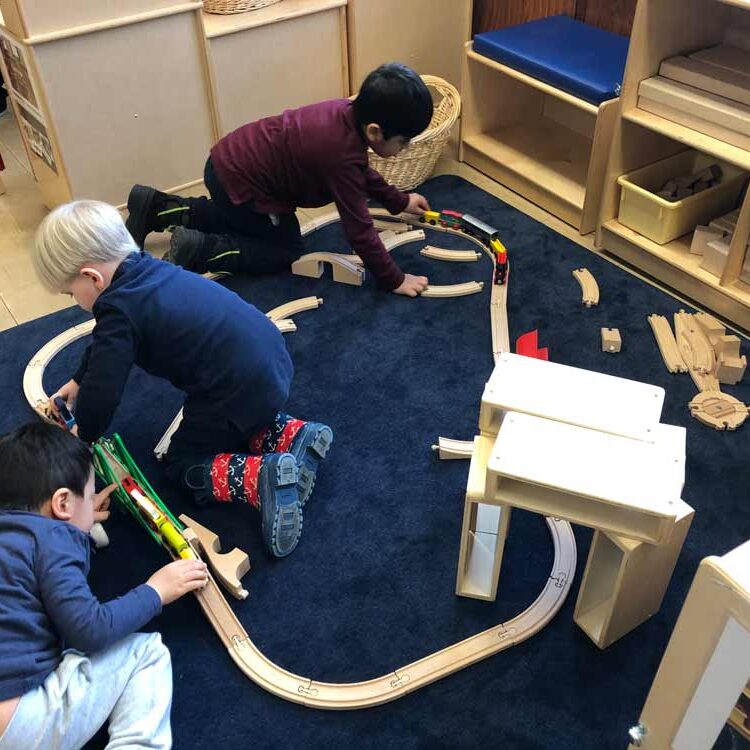 kids-playing kids-playing